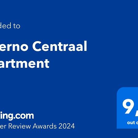 Salerno Centraal Buitenkant foto