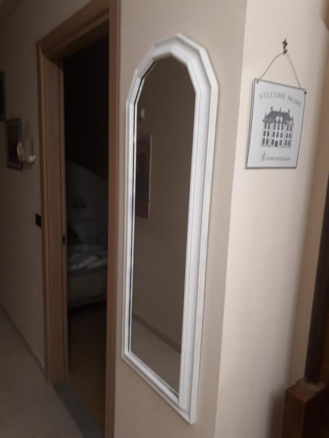 Salerno Centraal Buitenkant foto