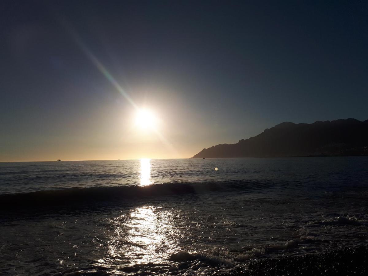 Salerno Centraal Buitenkant foto