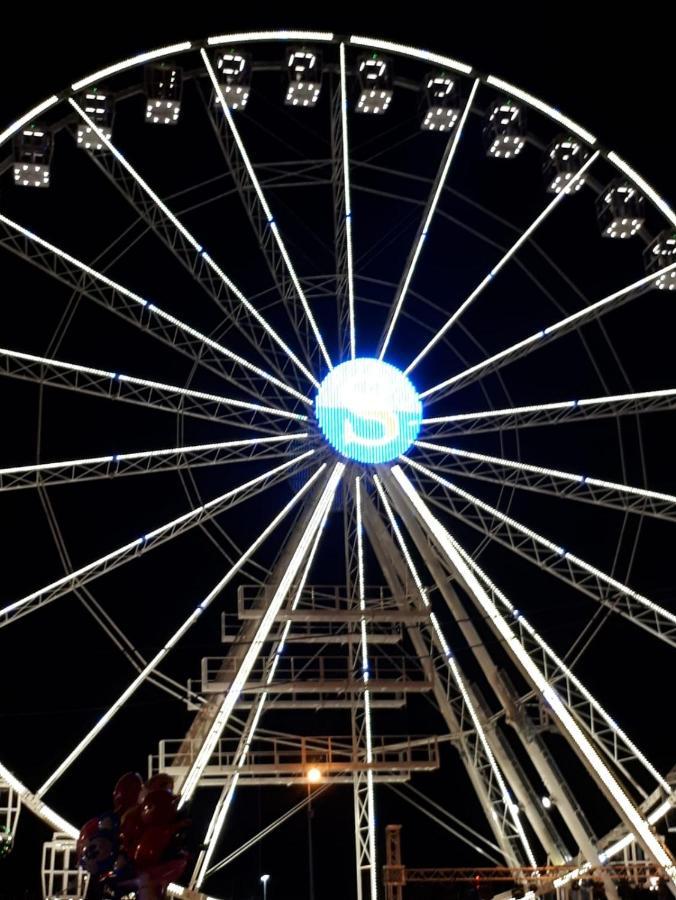 Salerno Centraal Buitenkant foto