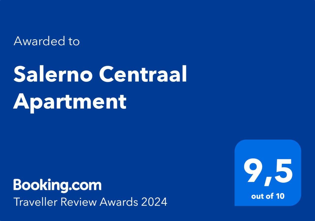 Salerno Centraal Buitenkant foto